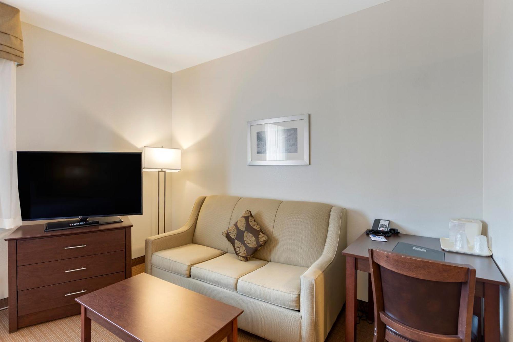 King Suite with Sofa Bed