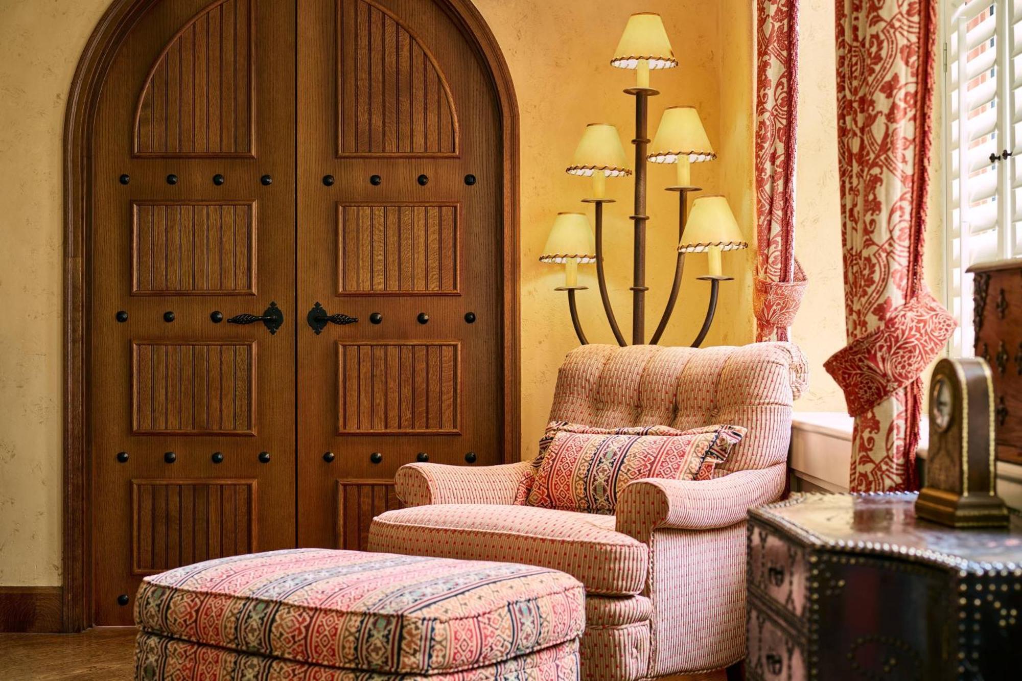One-Bedroom Presidential King Suite City View