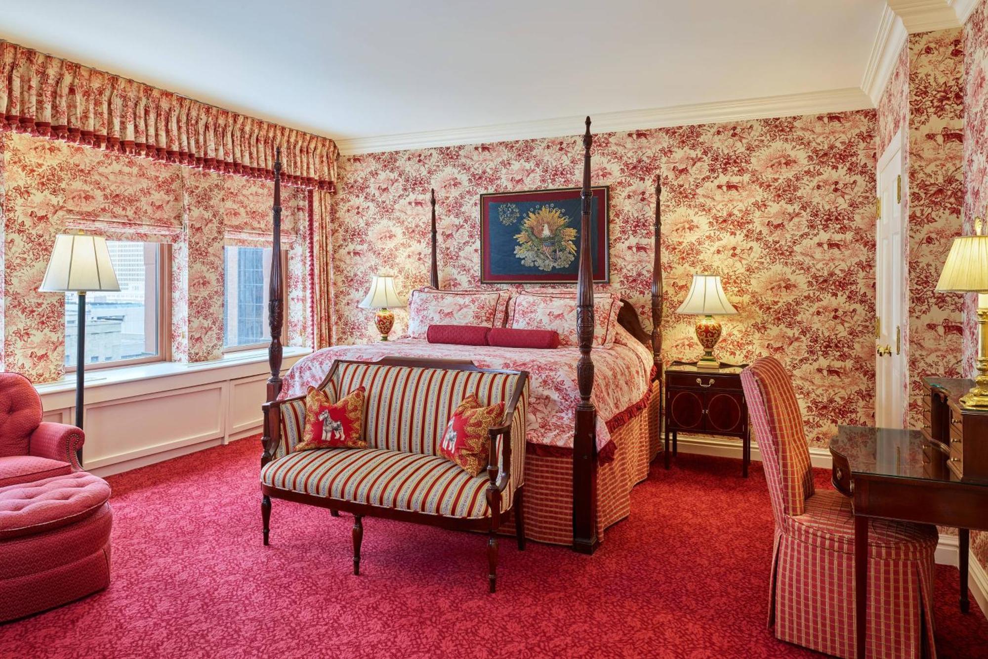 One-Bedroom Presidential King Suite City View