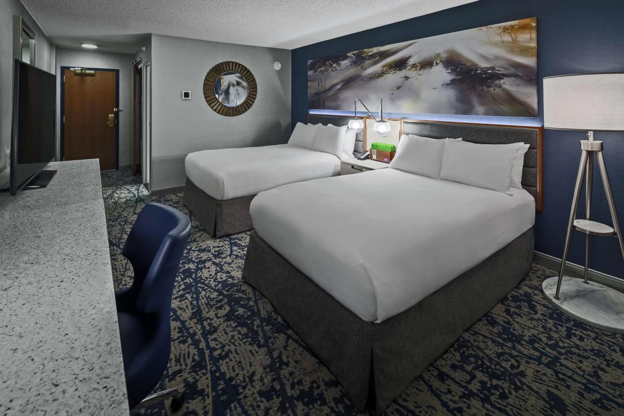 Double Room with Two Double Beds and Balcony,1706150596:JPEG
