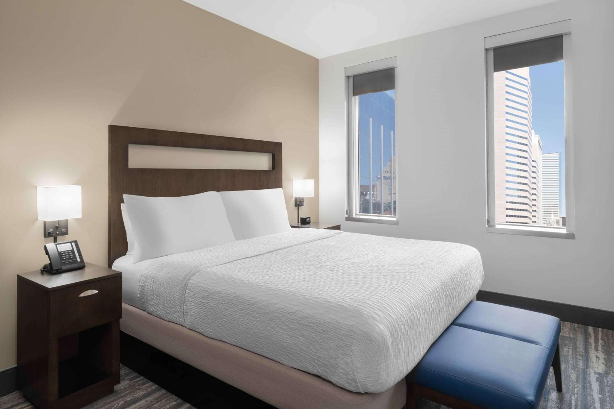 King Room with Accessible Tub - Mobility and Hearing Access/Non-Smoking,1623668585:JPEG