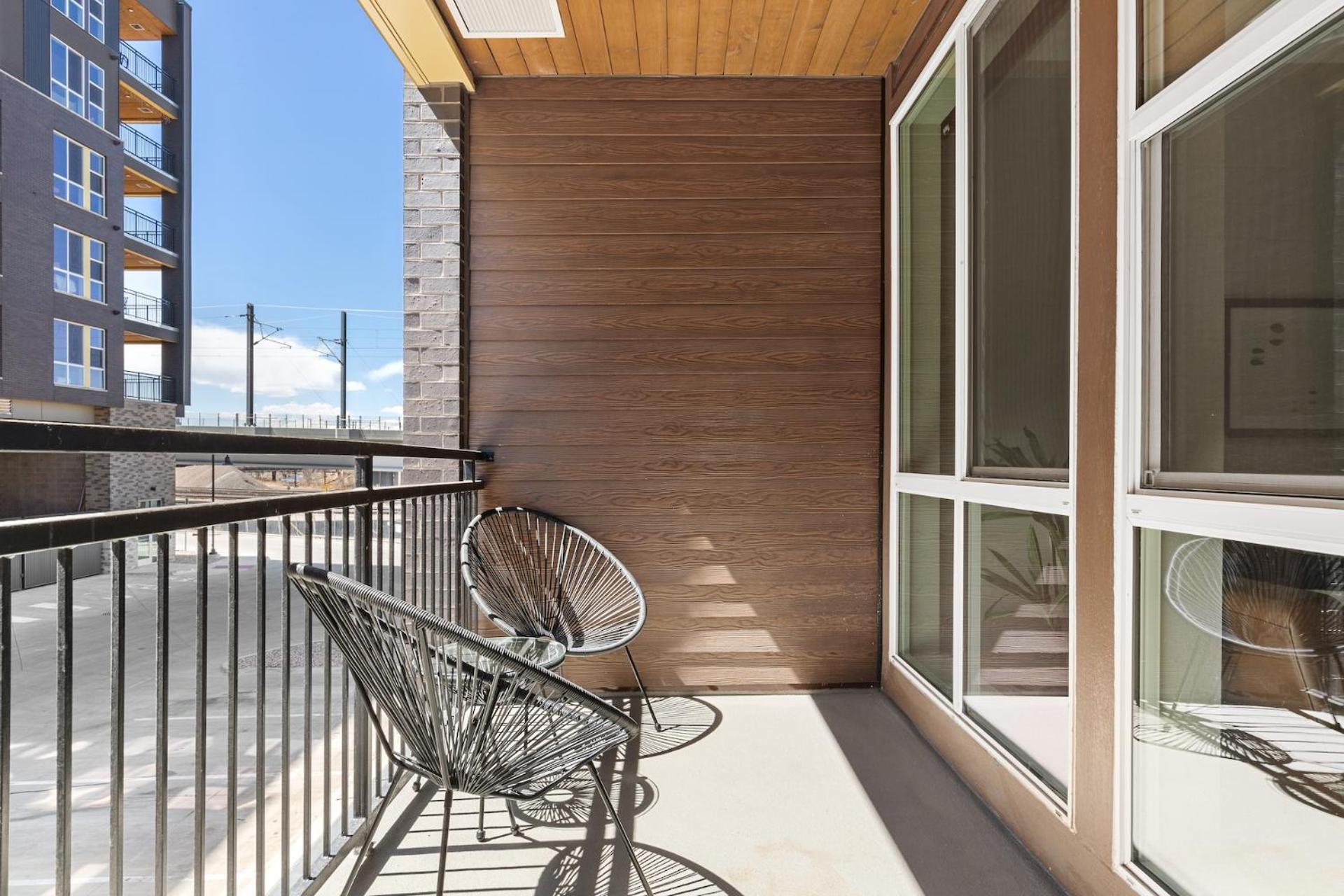 One-Bedroom Apartment Self Check Virtual Front Desk