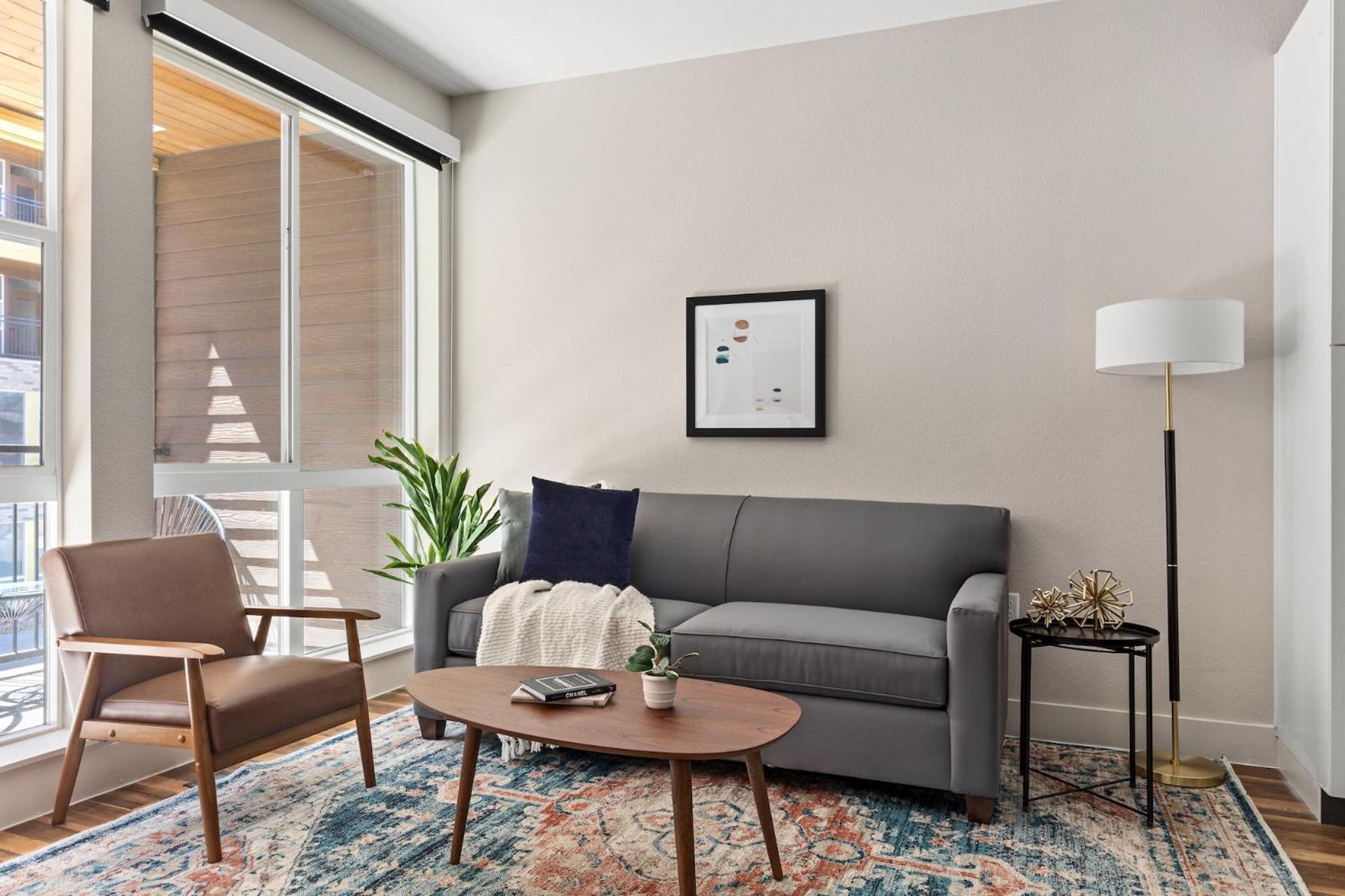 One-Bedroom Apartment Self Check Virtual Front Desk