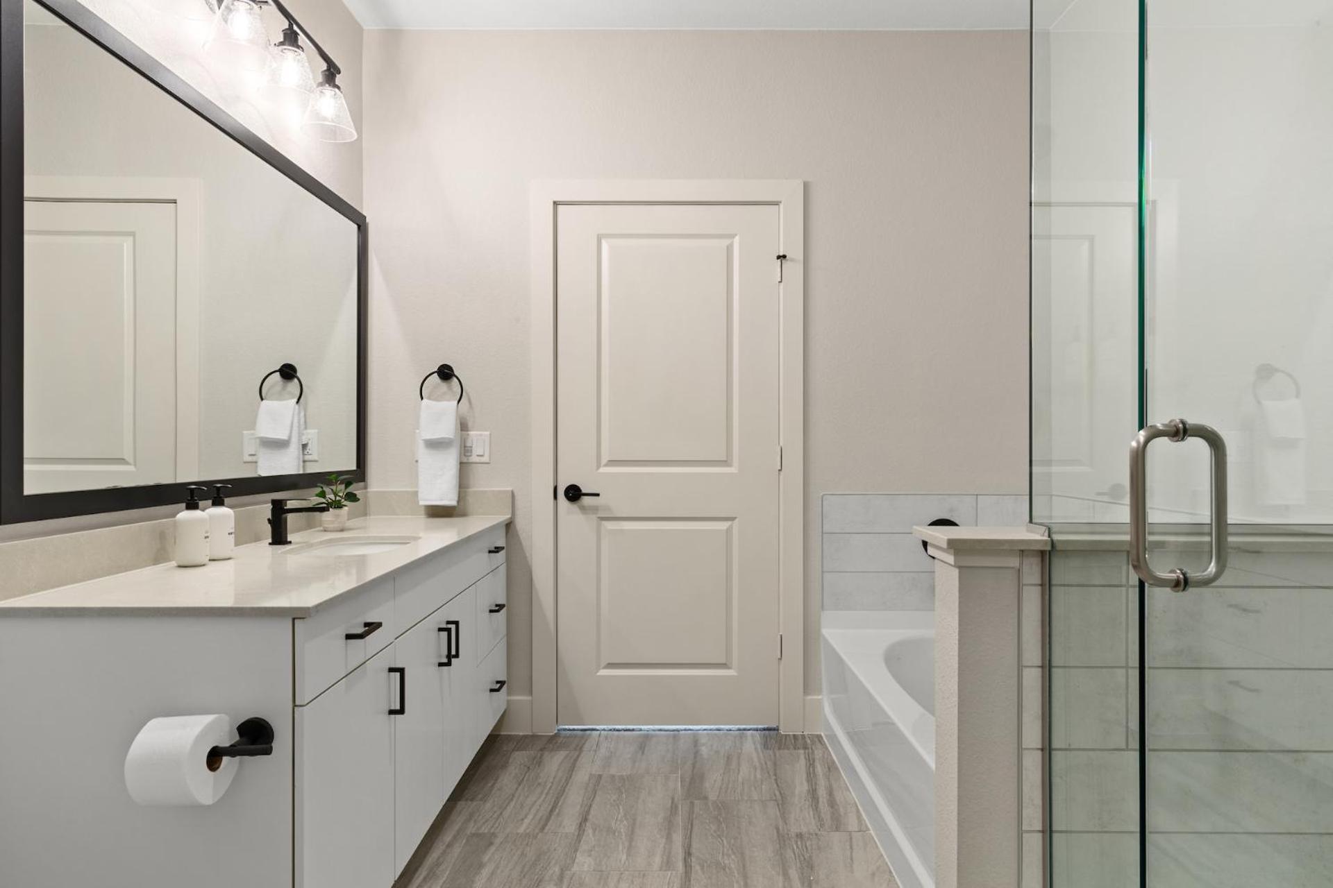 Two-Bedroom Apartment Self Check Virtual Front Desk