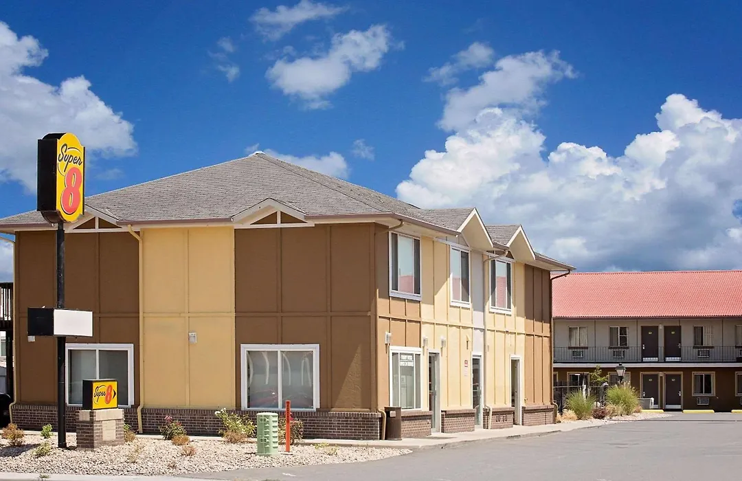 Super 8 By Wyndham Denver Central-1