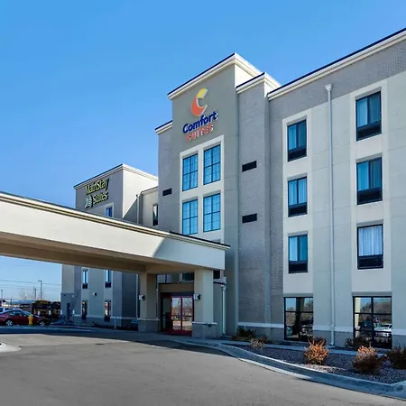 Mainstay Suites Near Denver Downtown-2