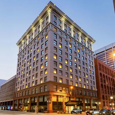 Magnolia Hotel Denver, A Tribute Portfolio Hotel-3