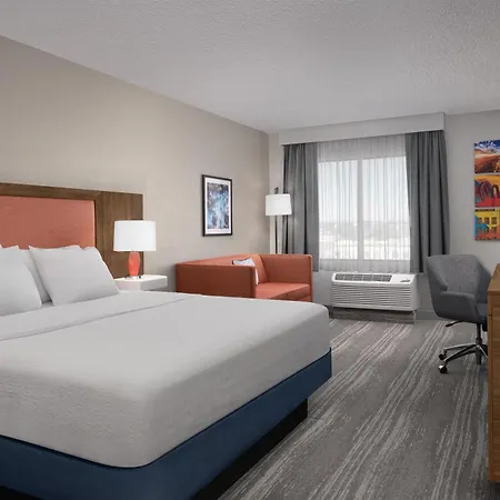 Hampton Inn & Suites Denver-Cherry Creek-3