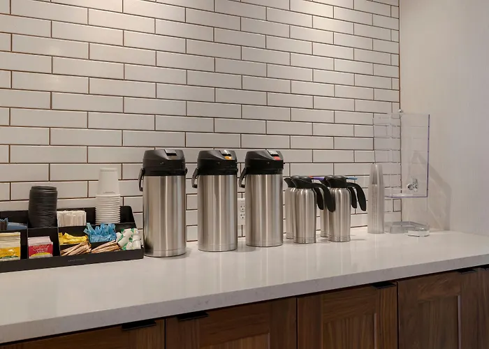 Fairfield By Marriott Inn & Suites Denver Airport At Gateway Park